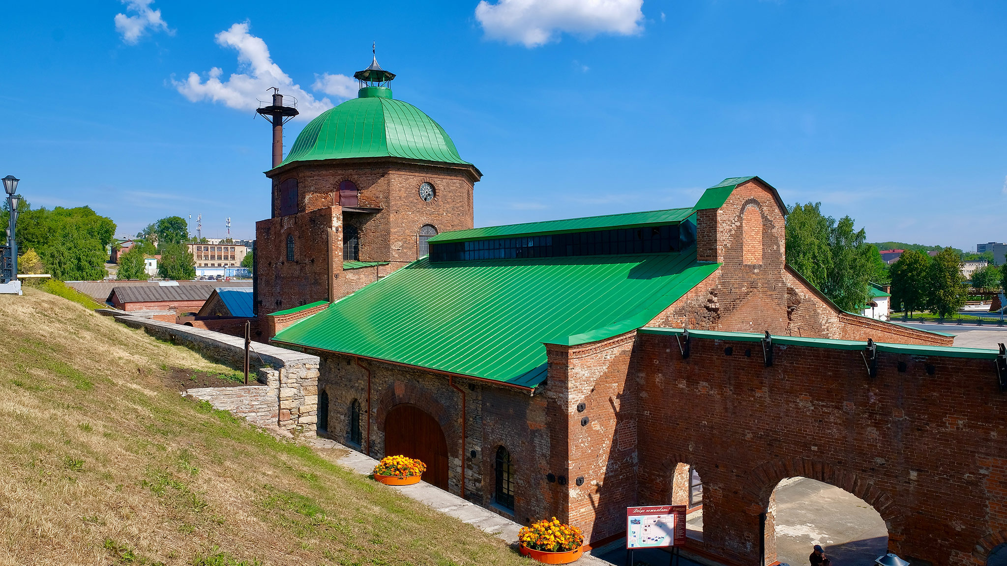 Северская доменная печь с литейным двором 1860 год. Полевской (Severskaya Blast Furnace Museum, Polevskoy)